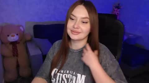 lily_baker_ online show from February 2026 06:23:01 PM