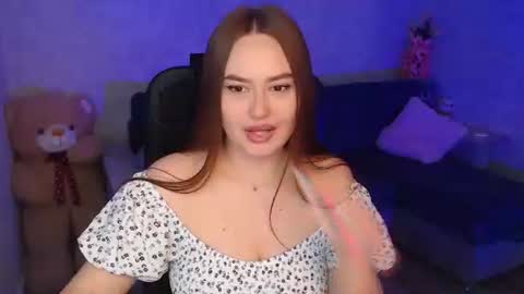 lily_baker_ online show from May 2026 09:06:01 AM