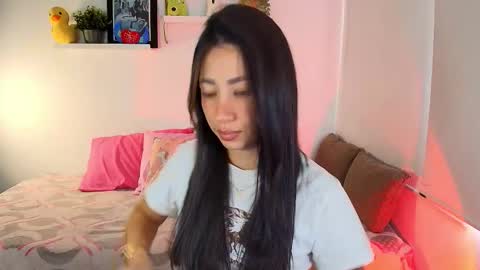 just lily online show from January 2026 08:12:01 PM