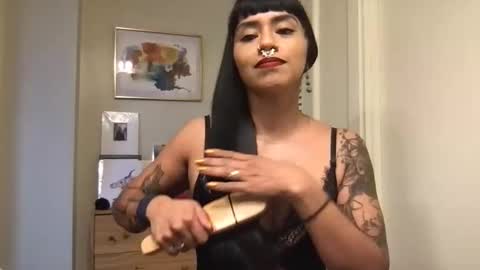 Snapshot of lily_henry chatting on February 2025 07:19:02 PM Little Lily online show from February 2025 07:19:02 PM