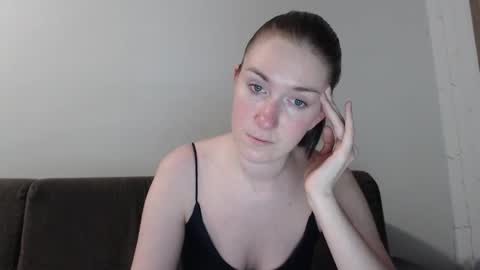 lily_love_x online show from November 2025 03:28:01 AM