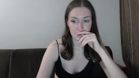 lily_love_x online show from January 2026 10:23:01 PM