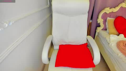 Snapshot of lily_merlin chatting on March 2026 03:45:02 AM Lily online show from March 2026 03:45:02 AM