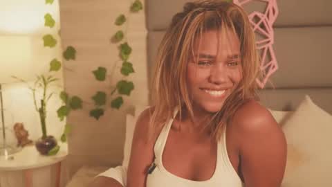 Lily Miiller online show from January 2026 09:06:02 PM