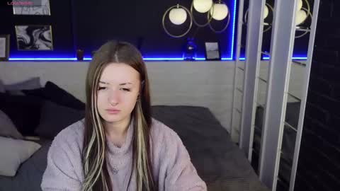 Lily online show from February 2025 08:06:02 AM