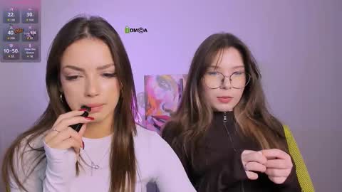 Lily online show from September 2025 07:26:01 PM