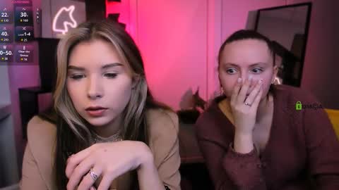 Lily online show from November 2025 07:18:01 PM