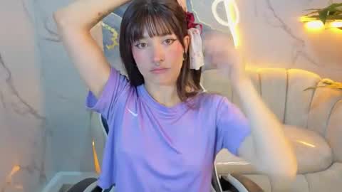 Snapshot of lily_tx chatting on July 2026 12:42:02 PM Follow me.. Live 730 to 1400 online show from July 2026 12:42:02 PM