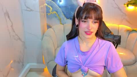 Snapshot of lily_tx chatting on July 2026 07:52:01 PM Follow me.. Live 730 to 1400 online show from July 2026 07:52:01 PM