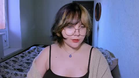 Lily online show from April 2026 12:50:01 PM