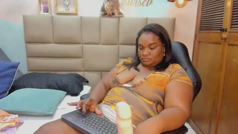 Lily online show from September 2025 12:43:01 AM