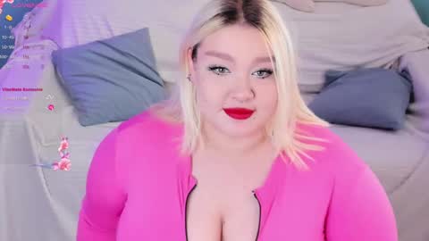 Lily online show from February 2025 06:48:01 AM