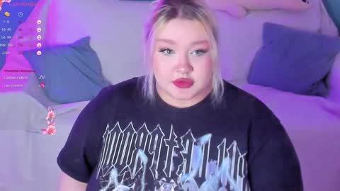 Lily online show from February 2025 09:37:02 PM