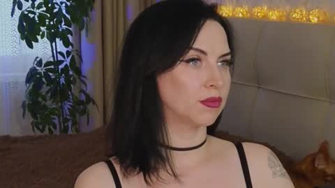 Lily online show from September 2025 02:38:02 PM