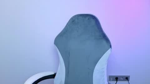 lilydavisss online show from June 2026 03:37:02 AM