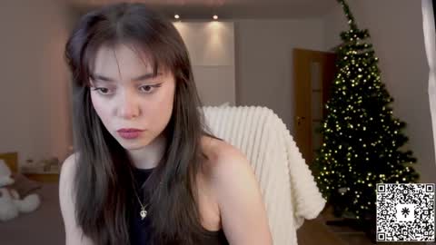 Lily   online show from December 2024 03:43:02 PM