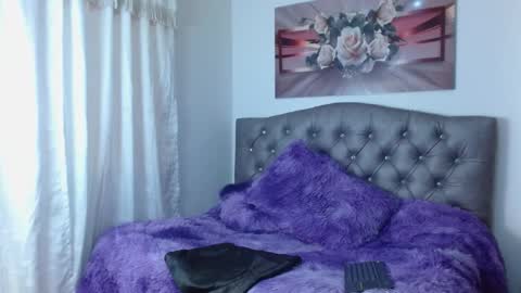 Snapshot of lilyfox23 chatting on March 2025 09:48:01 PM lilyfox23 online show from March 2025 09:48:01 PM