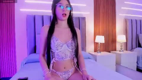 Lili online show from June 2026 01:25:01 PM