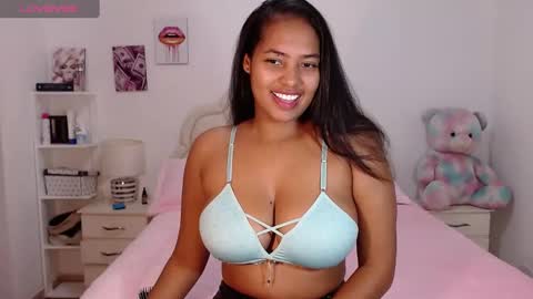 Lily.. online show from January 2025 10:03:01 PM