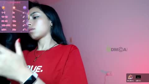 Snapshot of lilylouisee_ chatting on February 2025 12:17:02 AM Liliana louise online show from February 2025 12:17:02 AM