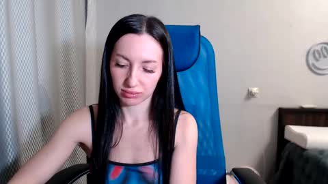 Snapshot of lilymellow chatting on December 2024 11:18:02 AM Lily online show from December 2024 11:18:02 AM