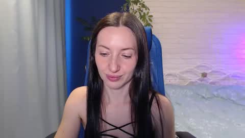 Snapshot of lilymellow chatting on September 2025 07:19:01 AM Lily online show from September 2025 07:19:01 AM