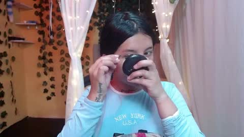 lilymoon_018 online show from May 2026 12:22:01 PM