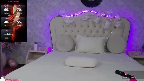      online show from October 2025 03:01:02 AM