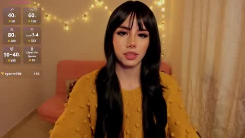 Snapshot of lilyrouse_ chatting on January 2025 05:41:02 AM lily help me to collect more cosplay online show from January 2025 05:41:02 AM