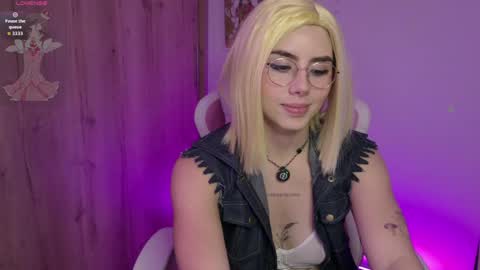 lily help me to collect more cosplay online show from June 2026 03:44:01 AM
