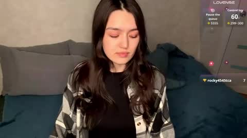 Snapshot of lilysollar chatting on April 2026 04:52:01 PM Lily online show from April 2026 04:52:01 PM