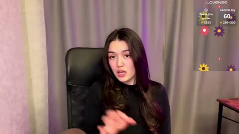 Snapshot of lilysollar chatting on April 2026 07:58:01 PM Lily online show from April 2026 07:58:01 PM