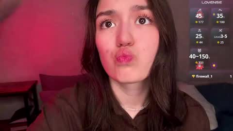 Snapshot of lilysollar chatting on April 2026 03:21:01 PM Lily online show from April 2026 03:21:01 PM