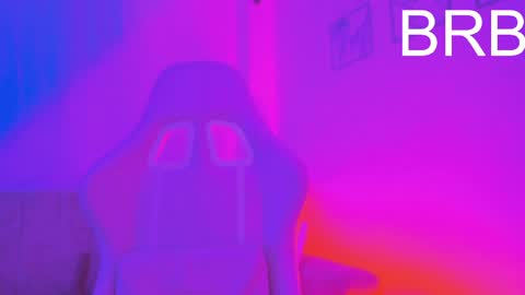 Lily  online show from May 2026 10:09:01 AM