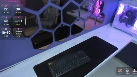 lilyth_7 online show from September 2025 03:43:02 AM