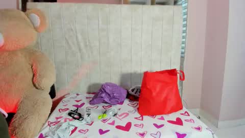 lilyth_7 online show from October 2025 08:30:02 PM