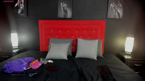 Lilythadam online show from April 2026 07:41:01 PM
