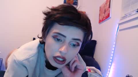 Snapshot of liminaldoll chatting on December 2024 02:36:01 AM Liminal online show from December 2024 02:36:01 AM