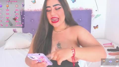 Snapshot of lin_jayani chatting on November 2025 01:12:02 PM Lin online show from November 2025 01:12:02 PM