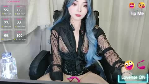 lina968560 online show from May 2026 01:27:01 PM