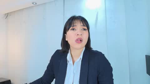 Snapshot of lina_bedoya chatting on September 2025 11:44:02 AM Lina Bedoya online show from September 2025 11:44:02 AM