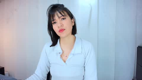Snapshot of lina_bedoya chatting on September 2025 11:33:01 AM Lina Bedoya online show from September 2025 11:33:01 AM