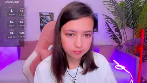 Snapshot of lina_brownie chatting on October 2025 02:41:02 AM Lina online show from October 2025 02:41:02 AM