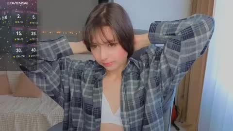 Snapshot of lina_brownie chatting on May 2026 02:19:01 AM Lina online show from May 2026 02:19:01 AM