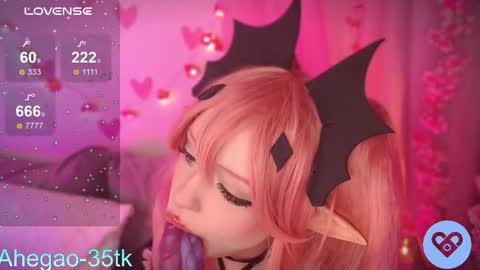 Hey im Lina Ur cosplay waifu  online show from February 2026 08:06:01 PM