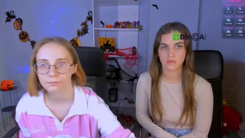 Snapshot of lina_fox12 chatting on October 2025 12:17:02 PM lina_fox12 online show from October 2025 12:17:02 PM