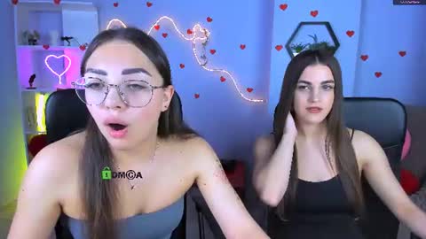 Snapshot of lina_fox12 chatting on June 2026 07:12:01 PM lina_fox12 online show from June 2026 07:12:01 PM