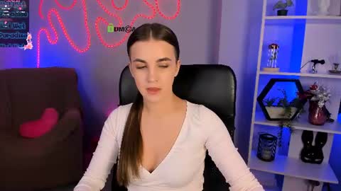 Snapshot of lina_fox12 chatting on July 2026 12:30:01 PM lina_fox12 online show from July 2026 12:30:01 PM