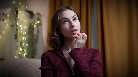 Snapshot of lina_n_kitty chatting on March 2025 05:27:02 PM Lina - online show from March 2025 05:27:02 PM