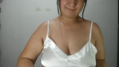 iiisabella online show from February 2026 04:17:01 AM